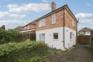 Photo 16- click for photo gallery